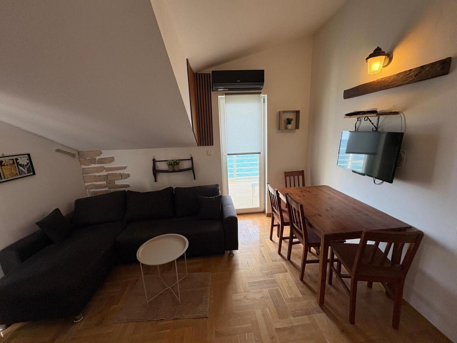 Apartments Neno - 20 M From Beach Ribarica Eksteriør billede