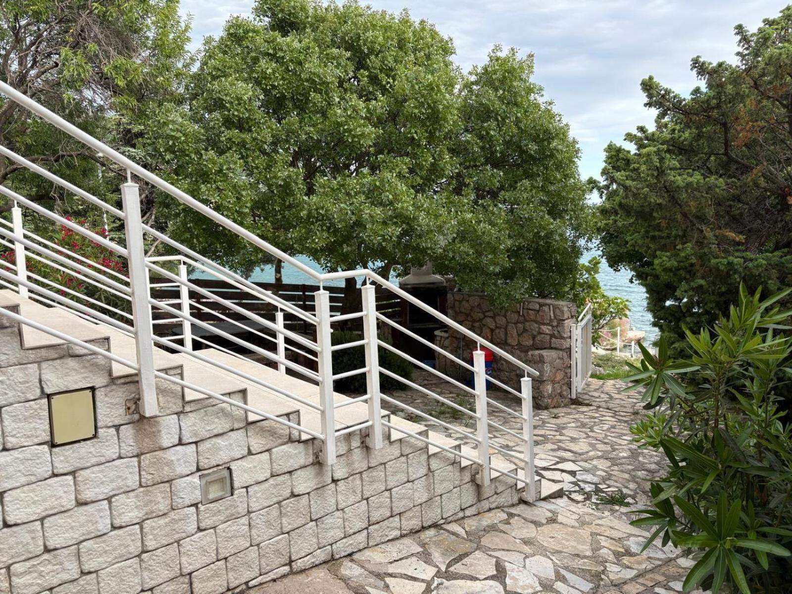 Apartments Neno - 20 M From Beach Ribarica Eksteriør billede